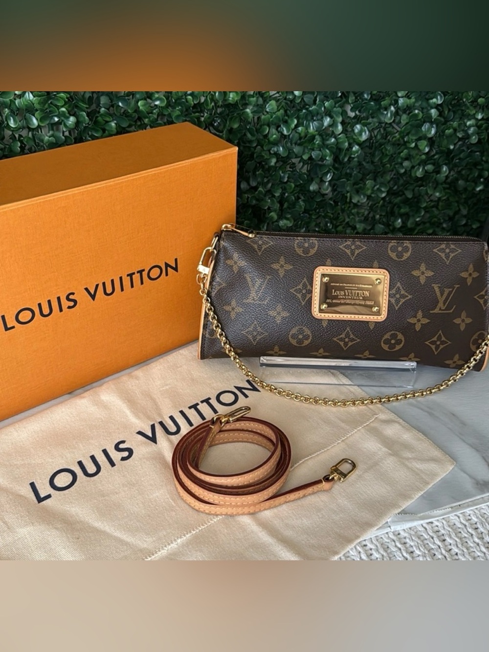 Louis Vuitton Sophie Brown Monogram Clutch / Pochette / Crossbody Bag Authentic